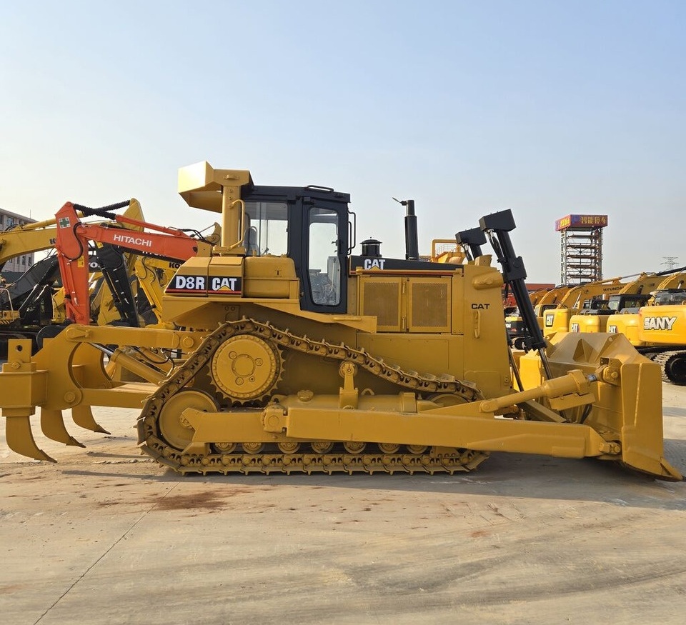 Caterpillar D8R - Buldožer: slika 2 Caterpillar D8R - Buldožer: slika 2