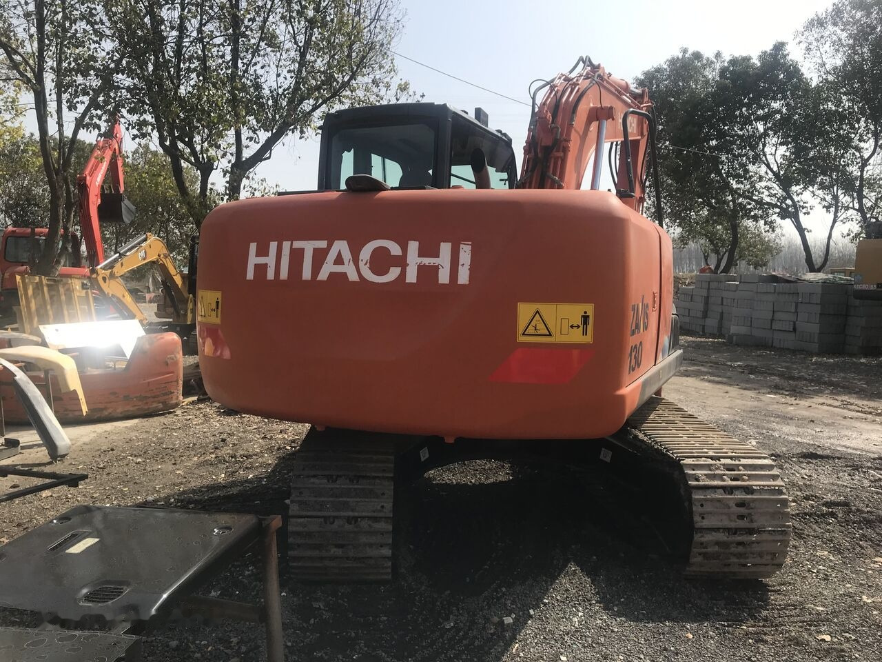 Hitachi ZX130 - Bager goseničar: slika 5 Hitachi ZX130 - Bager goseničar: slika 5