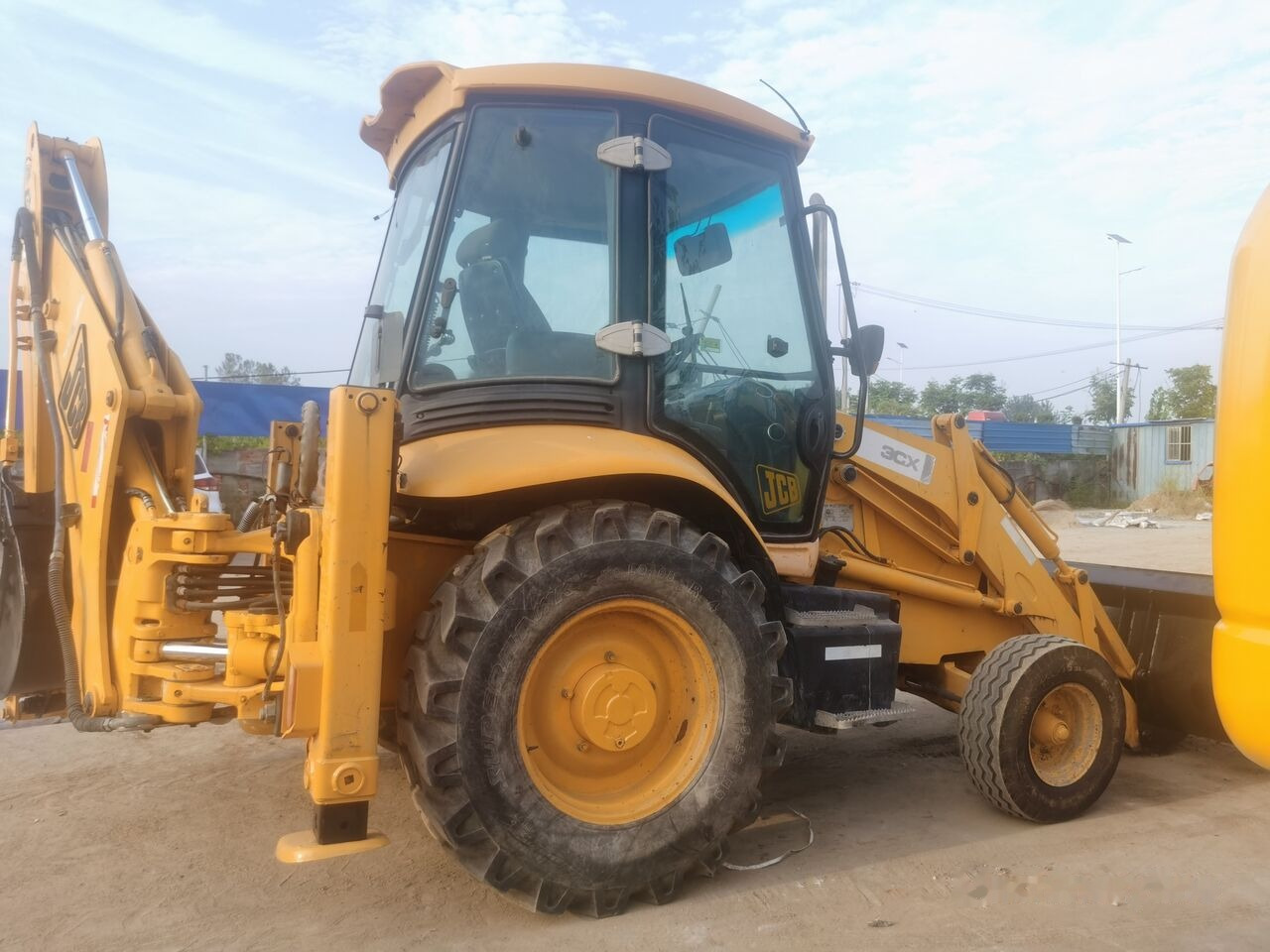 JCB 3CX - Bager nakladalec: slika 3 JCB 3CX - Bager nakladalec: slika 3