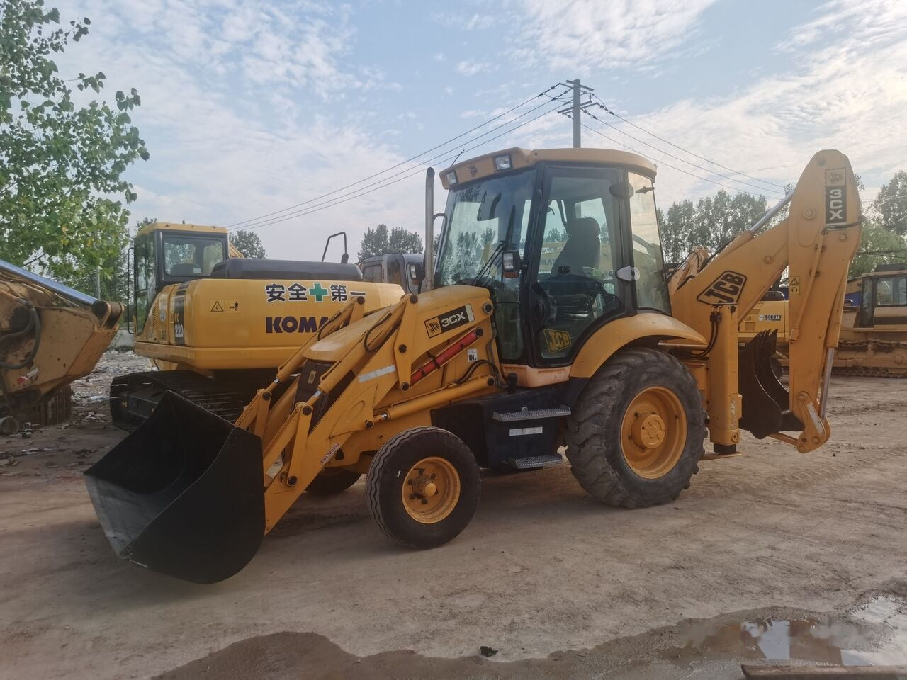 JCB 3CX - Bager nakladalec: slika 2 JCB 3CX - Bager nakladalec: slika 2