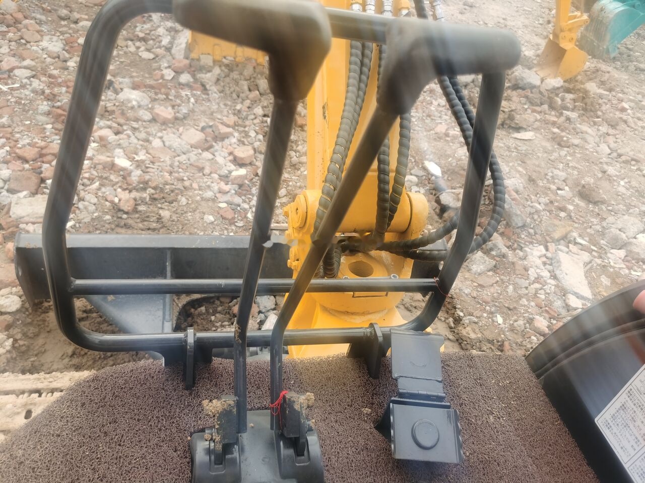 Mini bager Komatsu PC35MR: slika 6