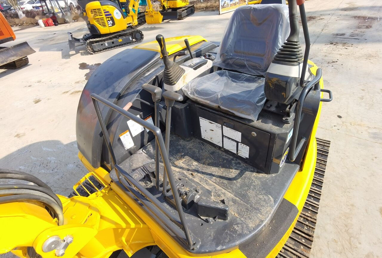Komatsu PC40MR - Mini bager: slika 5 Komatsu PC40MR - Mini bager: slika 5