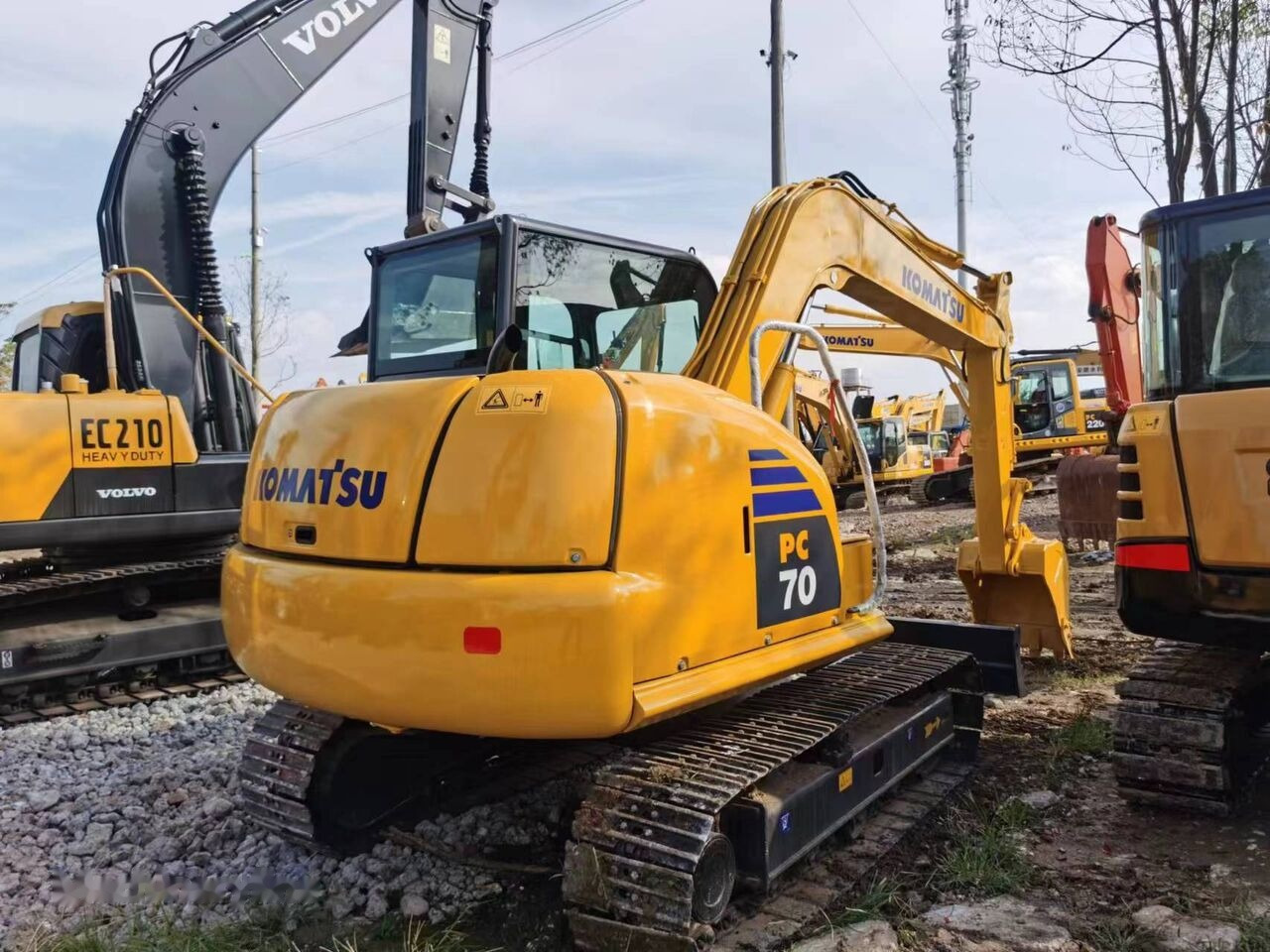 Komatsu PC70-8 - Bager goseničar: slika 4 Komatsu PC70-8 - Bager goseničar: slika 4