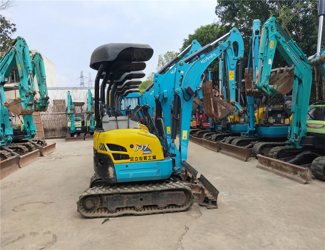 Kubota U17 - Mini bager: slika 4 Kubota U17 - Mini bager: slika 4
