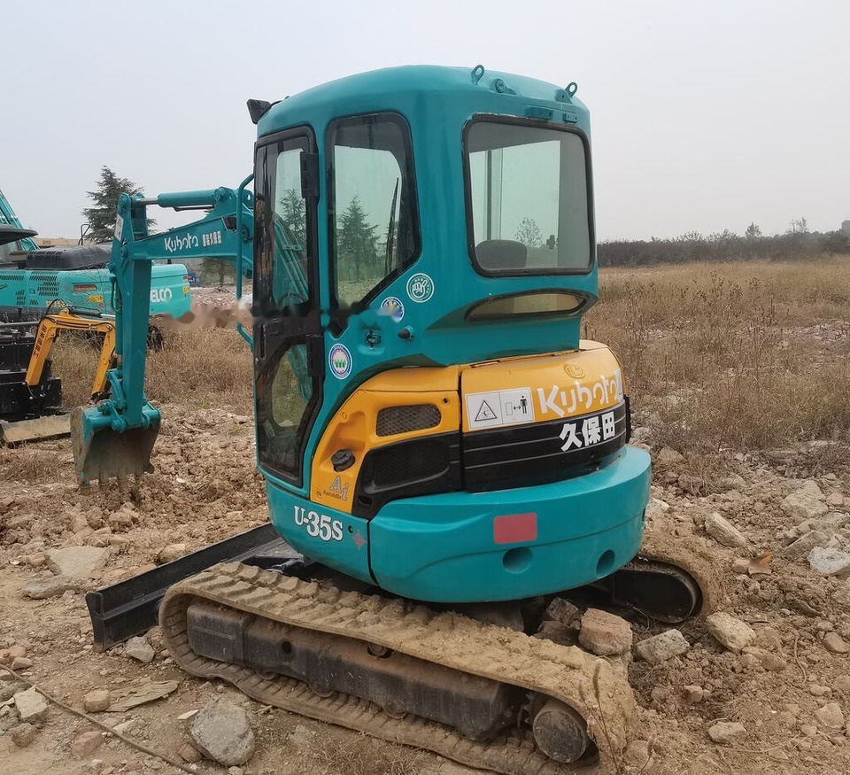 Kubota U35 - Mini bager: slika 1 Kubota U35 - Mini bager: slika 1