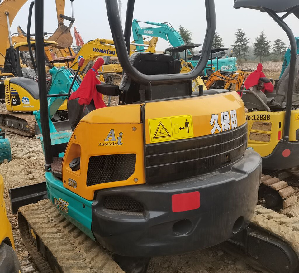 Kubota U35 - Mini bager: slika 2 Kubota U35 - Mini bager: slika 2