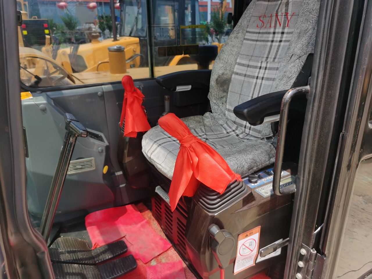 Mini bager SANY SY60C: slika 7 Mini bager SANY SY60C: slika 7