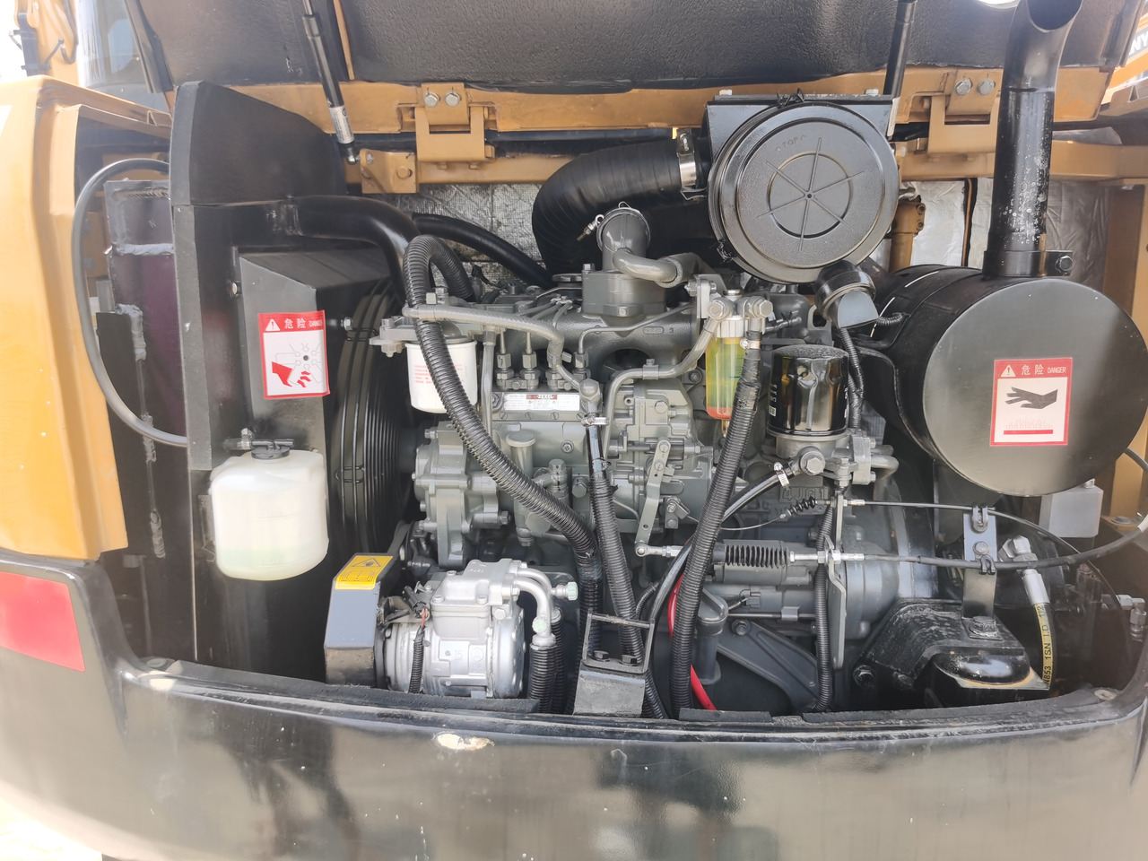 Mini bager SANY SY60C: slika 8 Mini bager SANY SY60C: slika 8