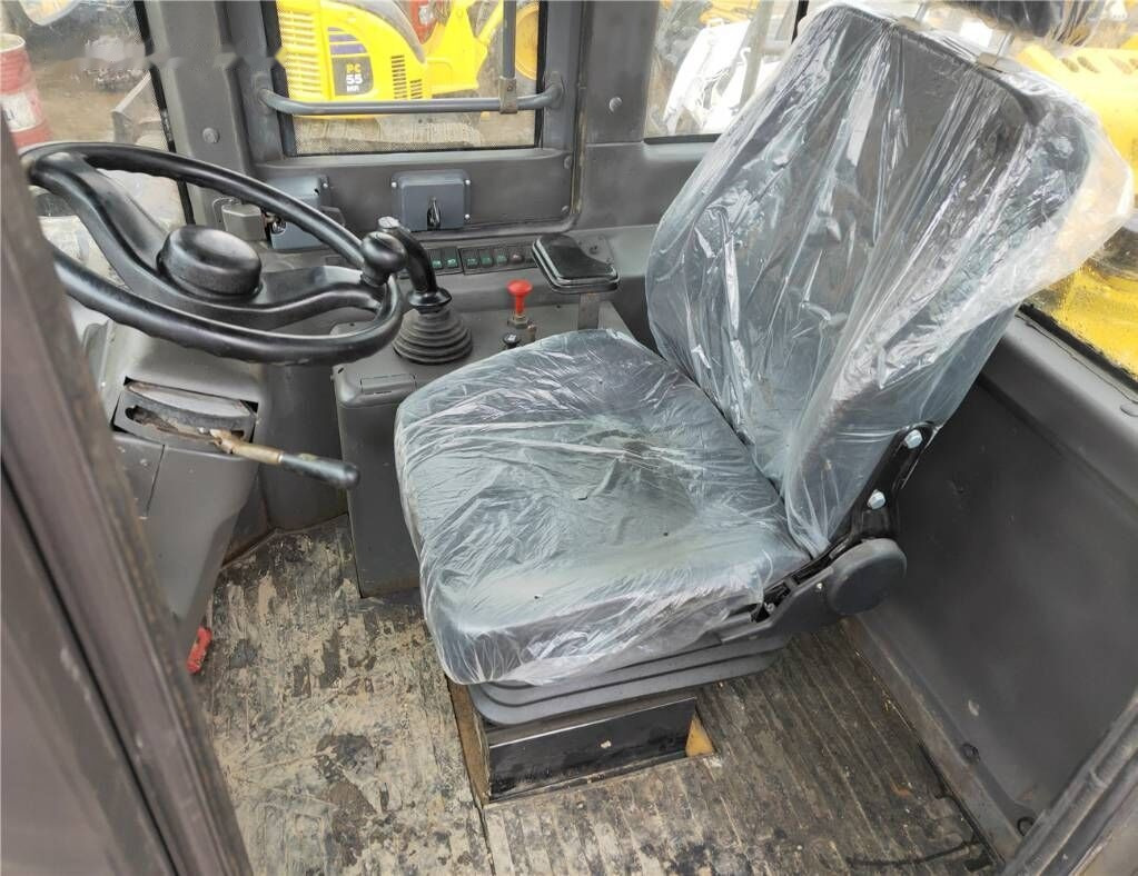 Kolesni nakladalec SDLG LG 956: slika 7