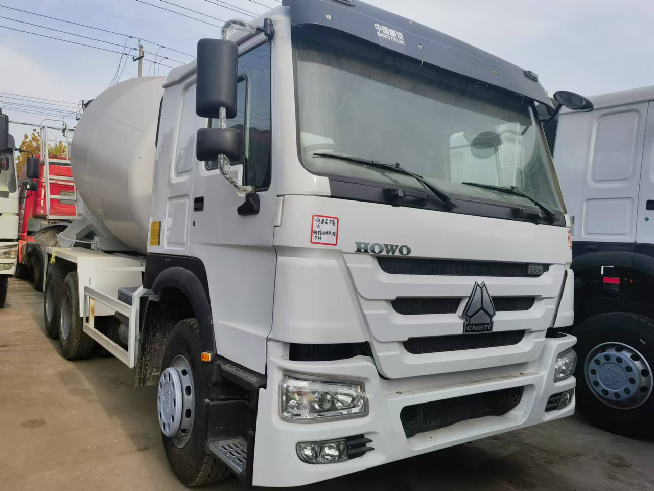 Sinotruk HOWO 371 Concrete mixer truck - Avtomešalec: slika 1 Sinotruk HOWO 371 Concrete mixer truck - Avtomešalec: slika 1