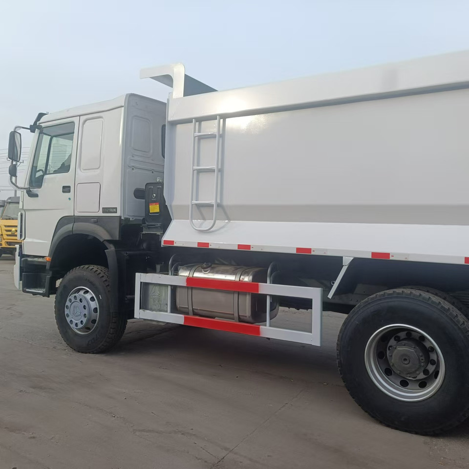 Sinotruk HOWO 371 Dump truck - Tovornjak prekucnik: slika 3 Sinotruk HOWO 371 Dump truck - Tovornjak prekucnik: slika 3