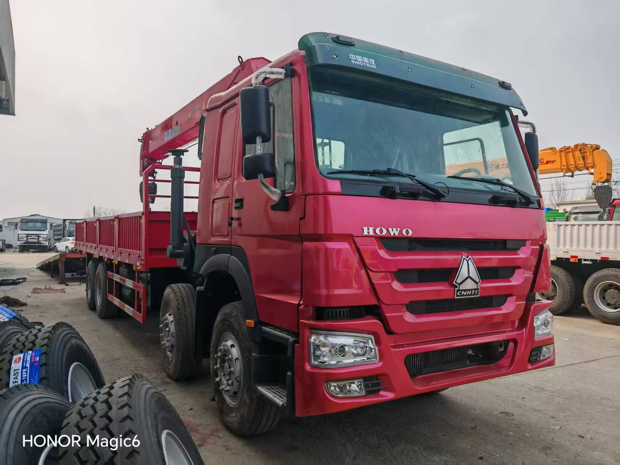 Avtodvigalo Sinotruk HOWO 8*4 Mobile crane: slika 9