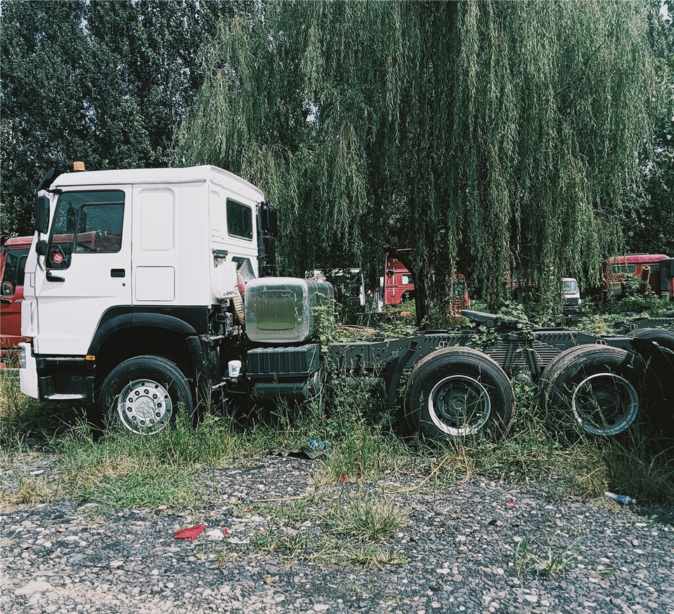 Howo 420hp 6x4 - Vlačilec: slika 2 Howo 420hp 6x4 - Vlačilec: slika 2