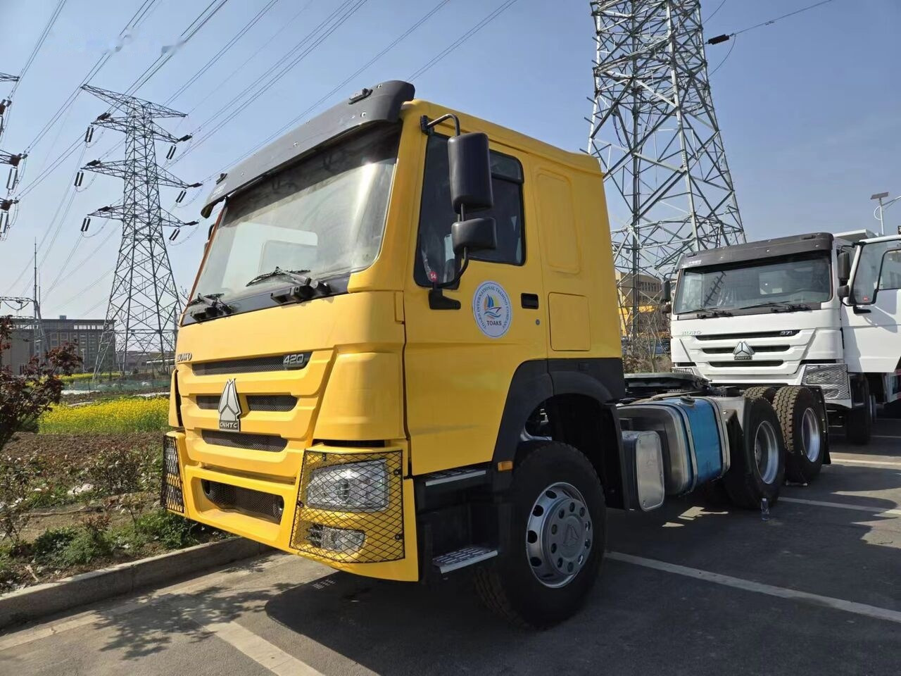 Howo 6x4 - Vlačilec: slika 1 Howo 6x4 - Vlačilec: slika 1