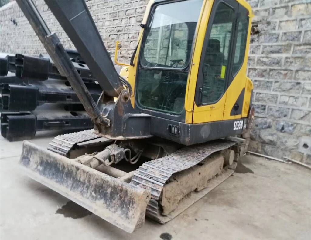 Volvo EC 55 B - Mini bager: slika 1 Volvo EC 55 B - Mini bager: slika 1