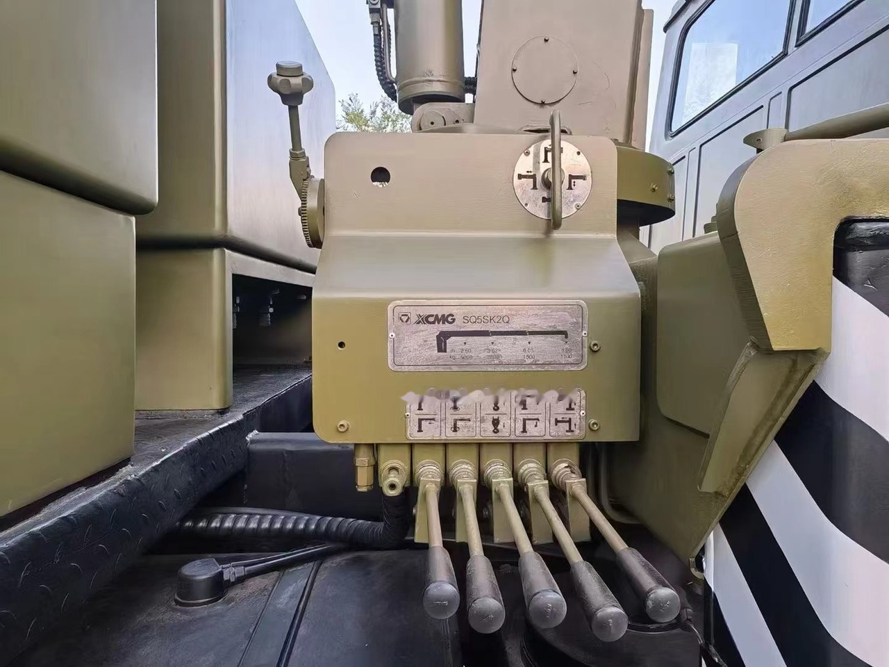 XCMG - Avtodvigalo: slika 4 XCMG - Avtodvigalo: slika 4