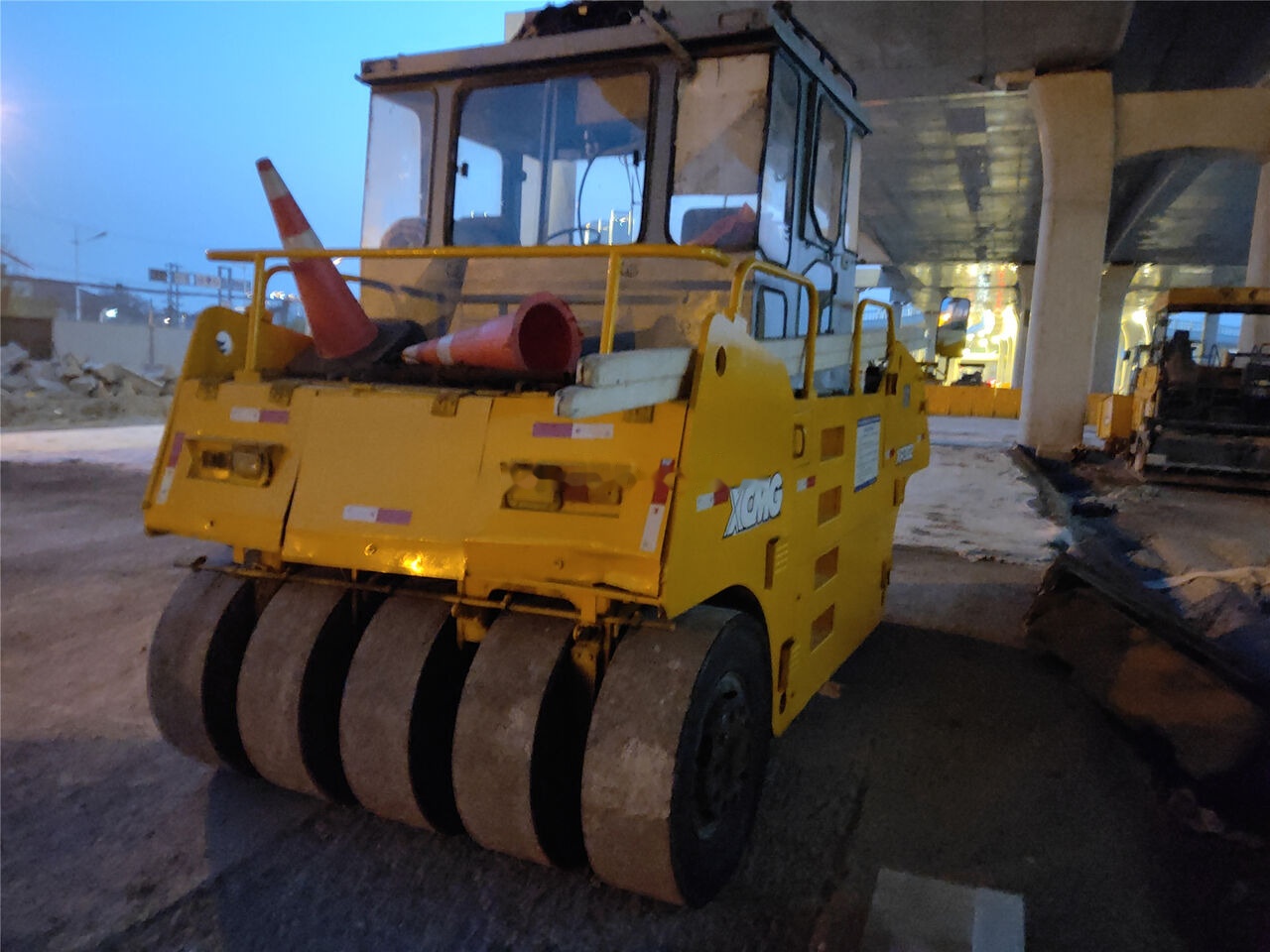 XCMG XP302 - Pnevmatski valjar: slika 3 XCMG XP302 - Pnevmatski valjar: slika 3