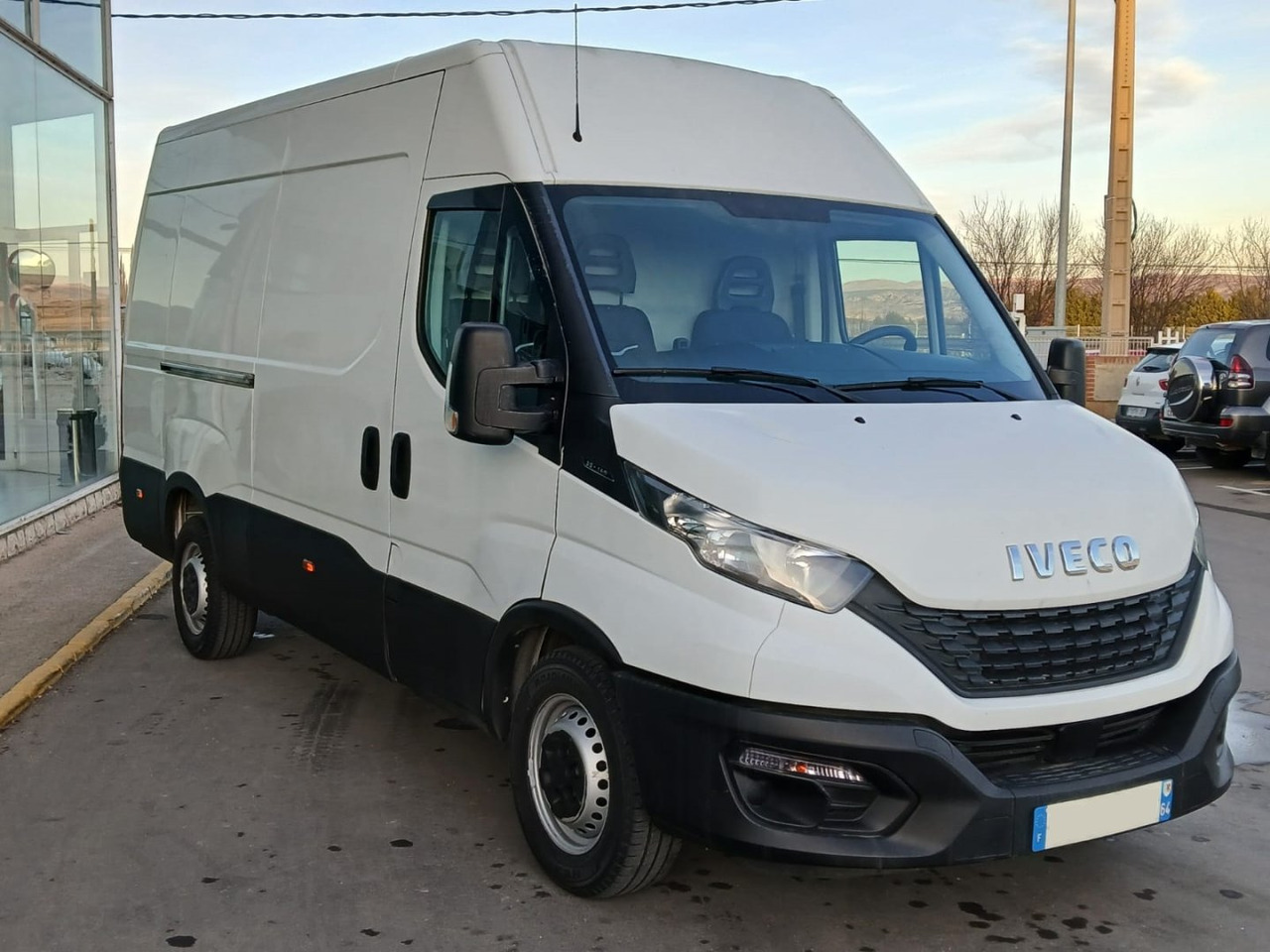 Furgón IVECO 35S14 12m3 - Furgon: slika 3 Furgón IVECO 35S14 12m3 - Furgon: slika 3