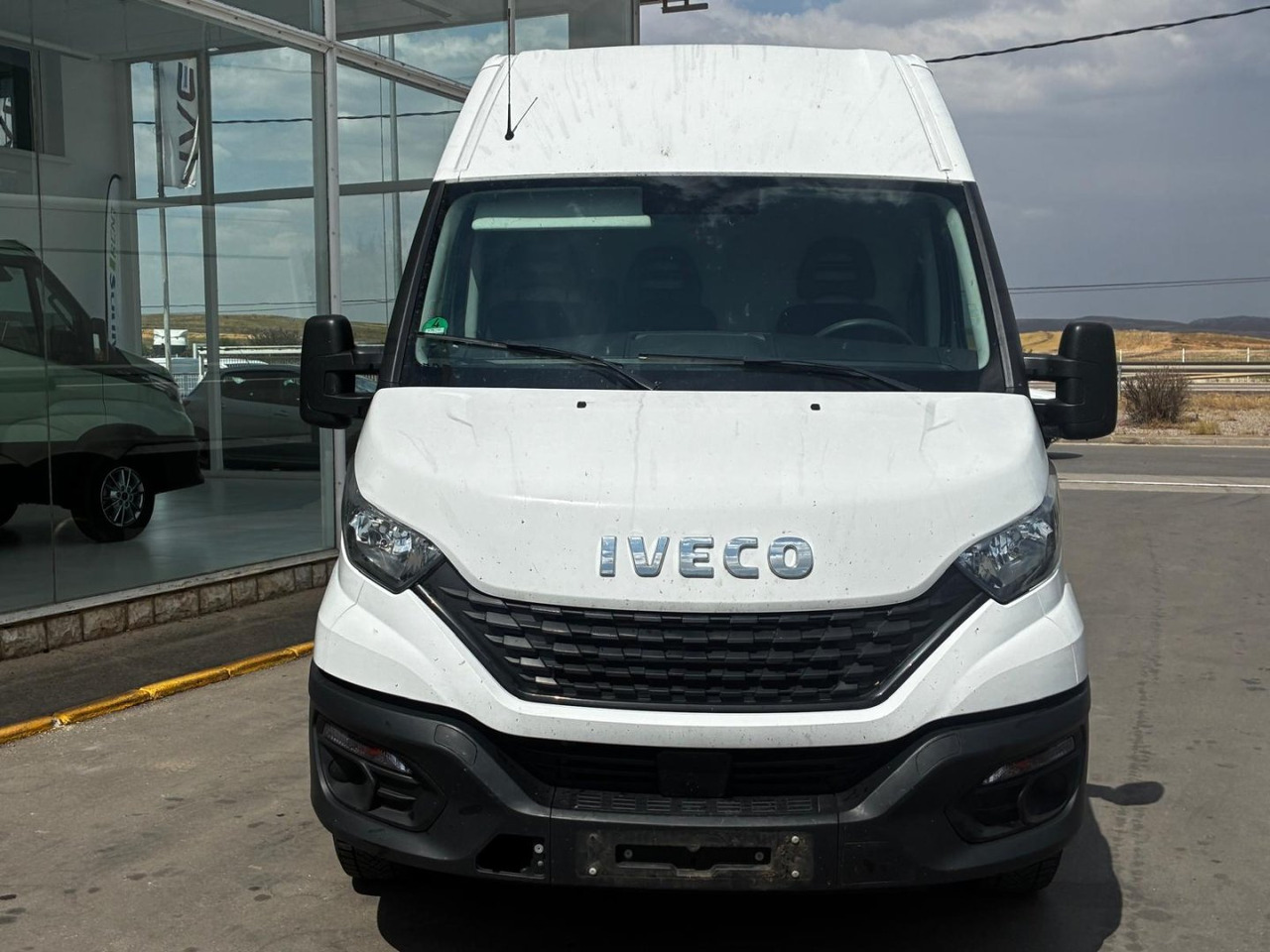 Furgón IVECO 35S14 V 16m3 - Furgon: slika 2 Furgón IVECO 35S14 V 16m3 - Furgon: slika 2