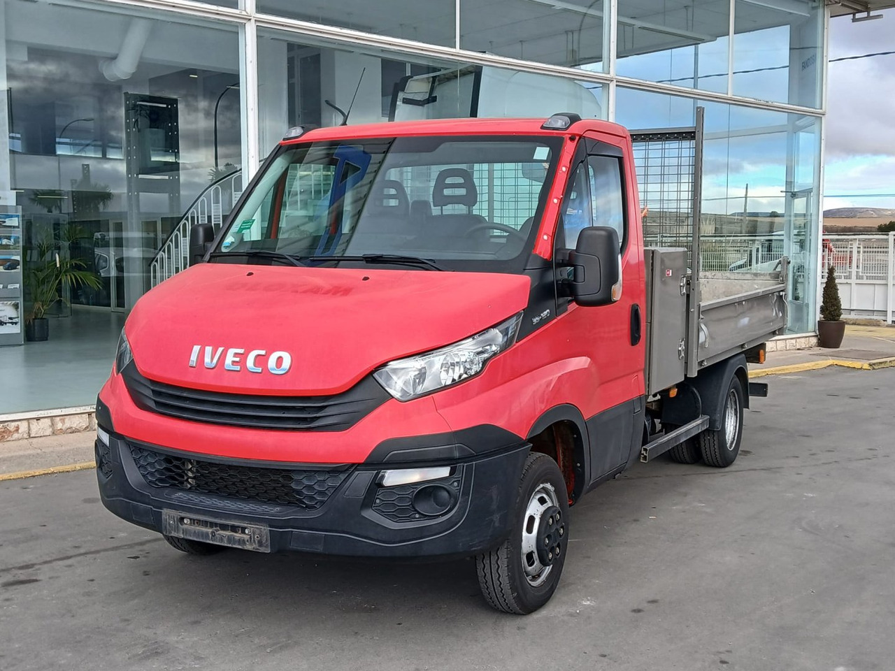 Volquete/Dumper IVECO 35C12 CAJA BASCULANTE - Dostavno vozilo prekucnik: slika 1 Volquete/Dumper IVECO 35C12 CAJA BASCULANTE - Dostavno vozilo prekucnik: slika 1