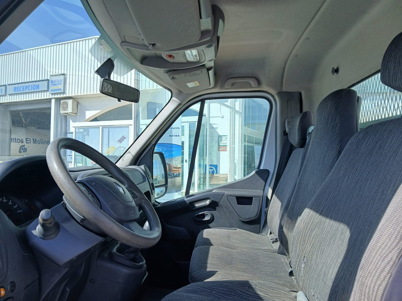 Volquete/Dumper Renault MASTER R3500 L3 2.3 - Dostavno vozilo prekucnik: slika 4 Volquete/Dumper Renault MASTER R3500 L3 2.3 - Dostavno vozilo prekucnik: slika 4