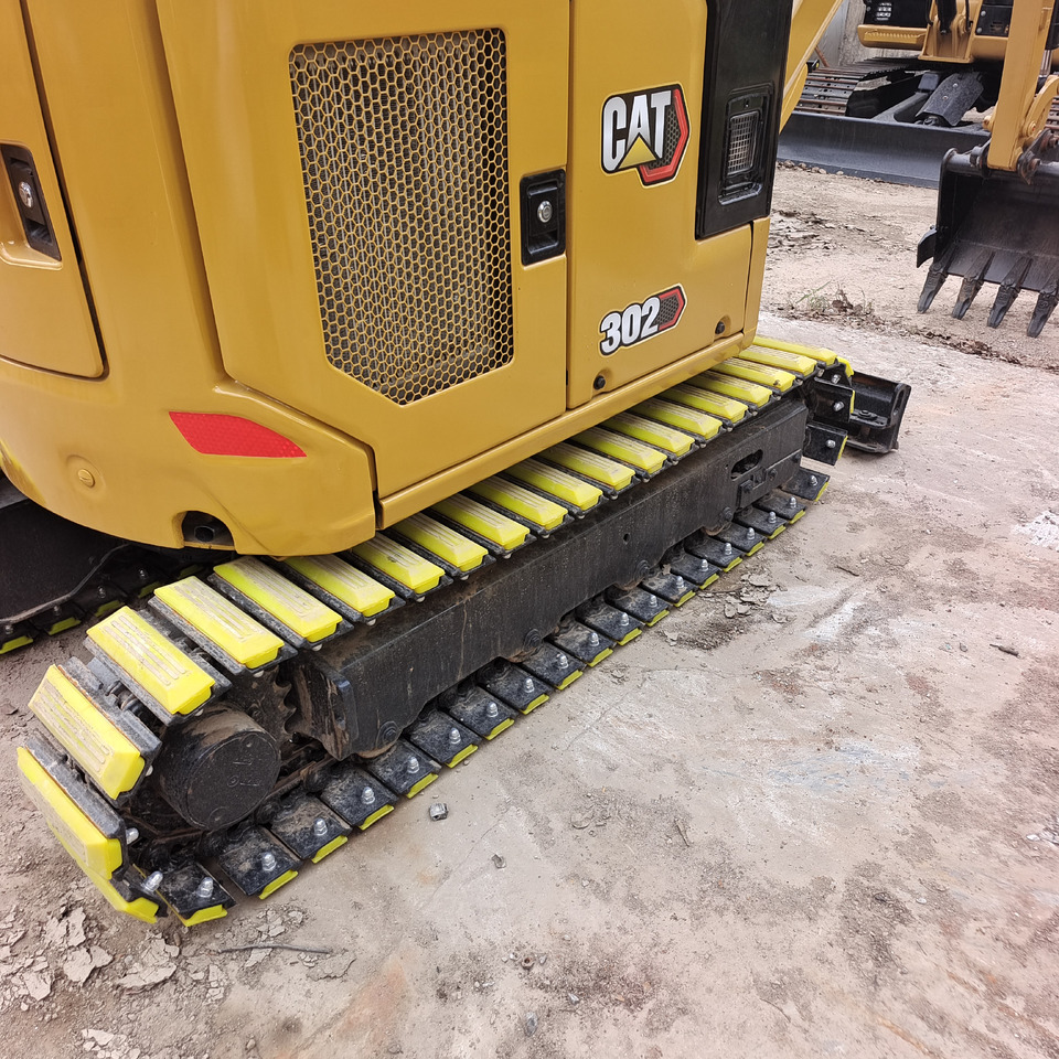 CAT 302CR WITH RUBBER TRACK - Mini bager: slika 2 CAT 302CR WITH RUBBER TRACK - Mini bager: slika 2