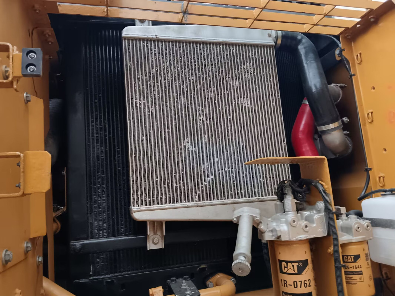 CAT 329D2L WITH 3 CAMERAS - Bager goseničar: slika 4 CAT 329D2L WITH 3 CAMERAS - Bager goseničar: slika 4