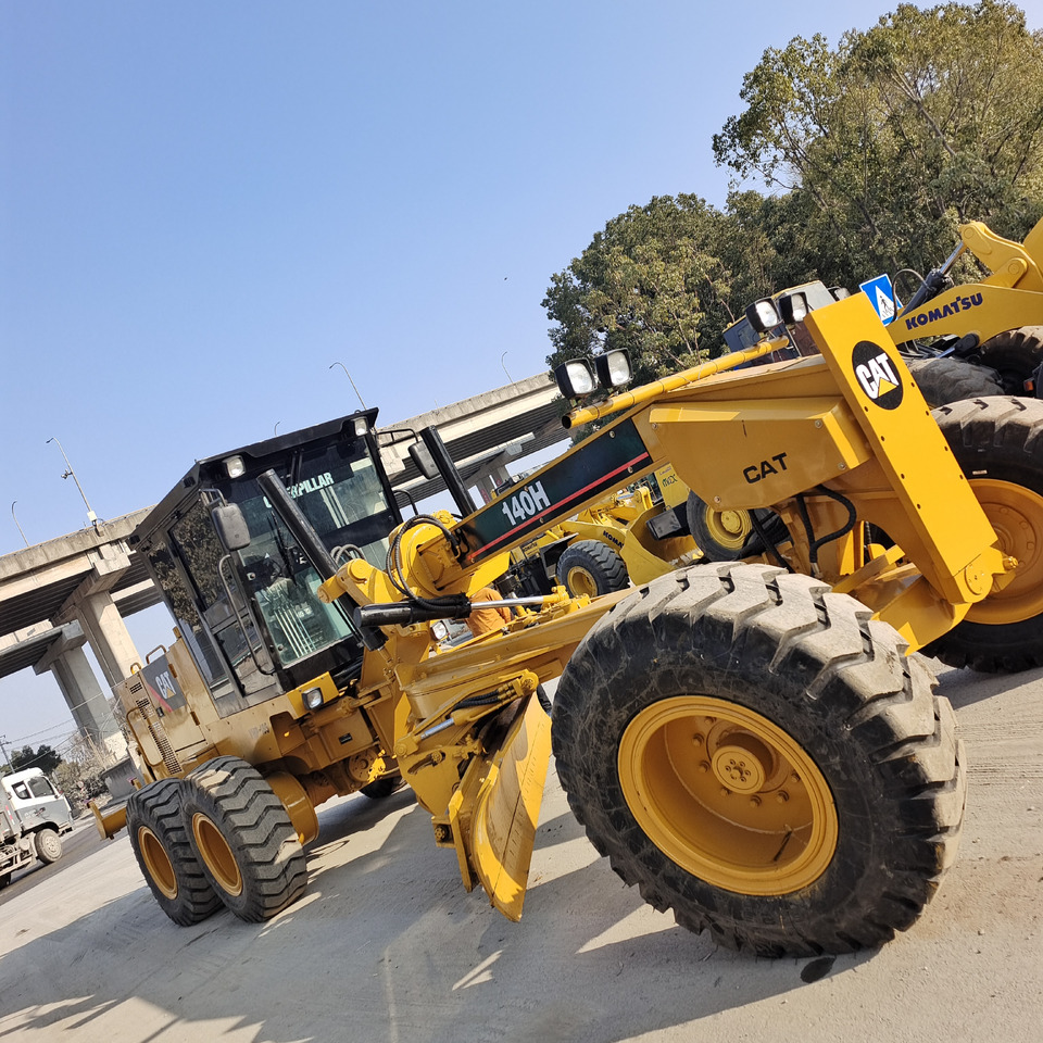 CATERPILLAR 140H CAT 140K 140G - Greder: slika 1 CATERPILLAR 140H CAT 140K 140G - Greder: slika 1