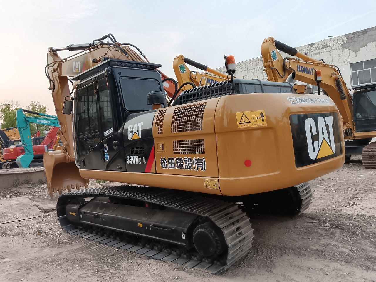 CATERPILLAR 330D2 L CAT 330D - Bager goseničar: slika 1 CATERPILLAR 330D2 L CAT 330D - Bager goseničar: slika 1
