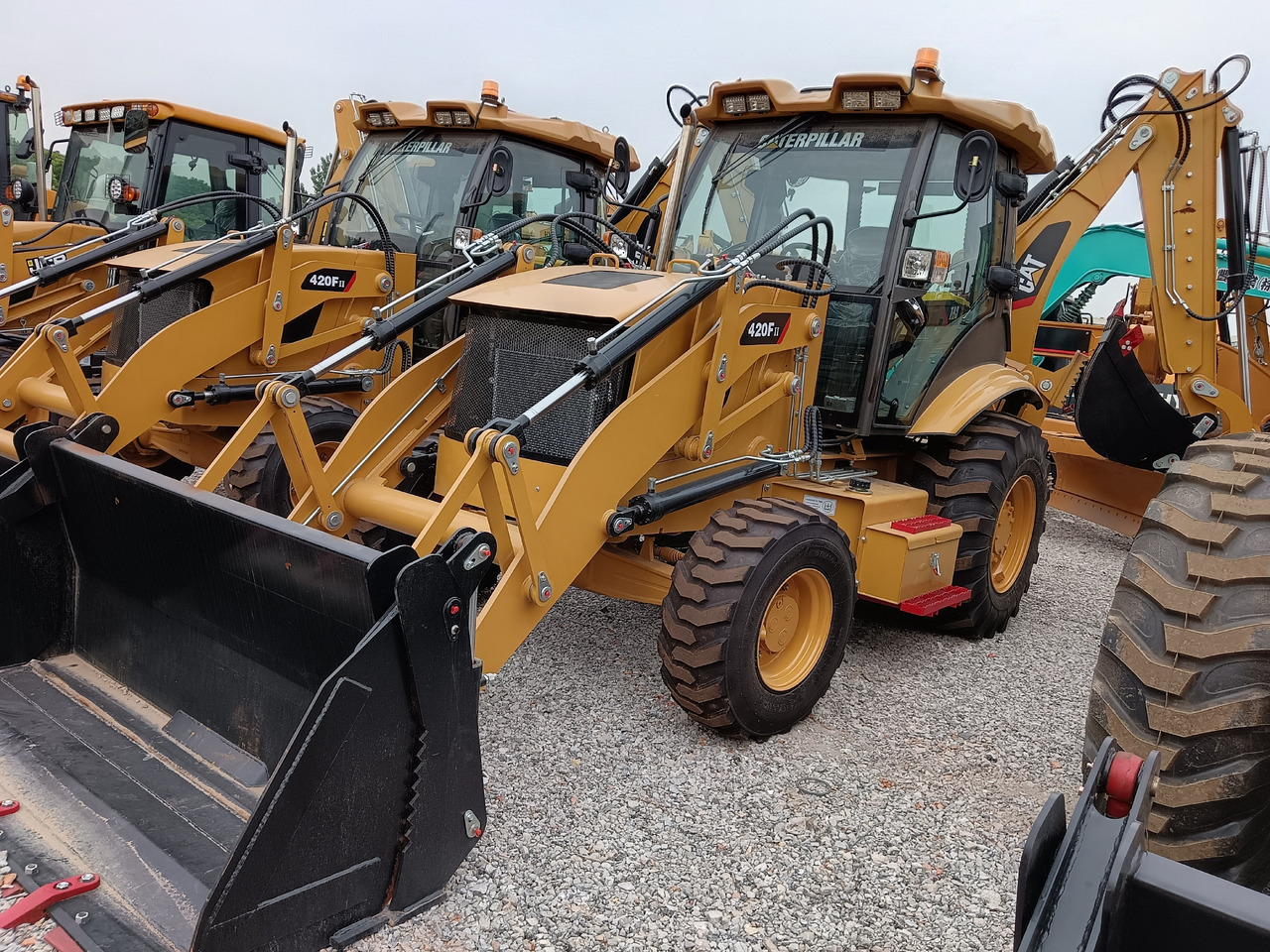 CATERPILLAR 420FⅡ CAT 2025 YEAR BRAND NEW - Bager nakladalec: slika 1 CATERPILLAR 420FⅡ CAT 2025 YEAR BRAND NEW - Bager nakladalec: slika 1