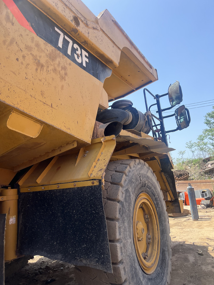 CATERPILLAR 773F CAT MINING DUMP TRUCK ROCK TRUCK - Rudarski stroji: slika 4 CATERPILLAR 773F CAT MINING DUMP TRUCK ROCK TRUCK - Rudarski stroji: slika 4