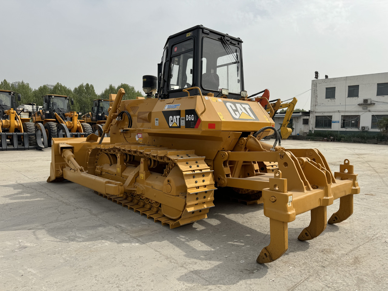 CATERPILLAR D6G CAT D 6 G D7G D8T - Buldožer: slika 1 CATERPILLAR D6G CAT D 6 G D7G D8T - Buldožer: slika 1