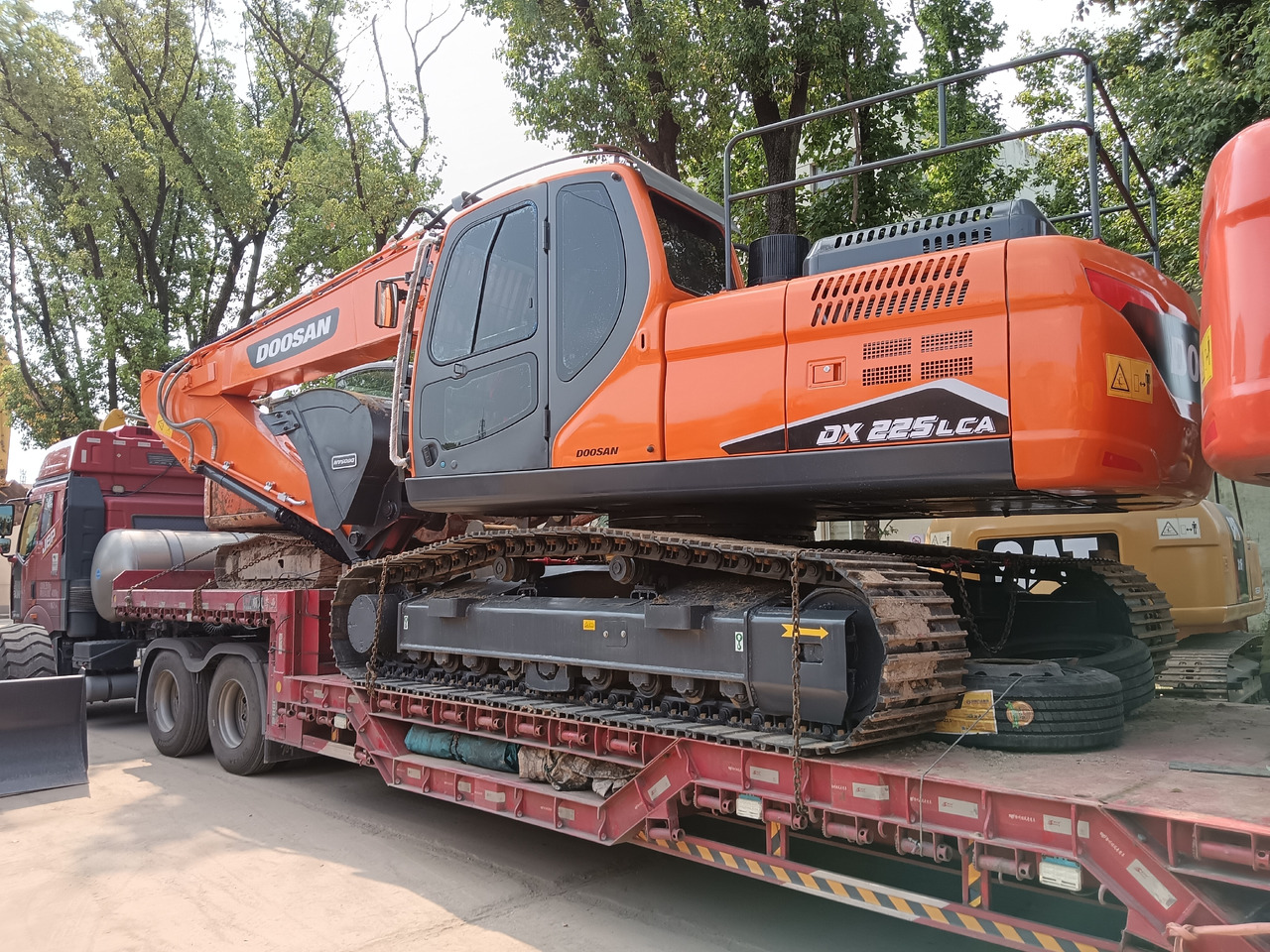 DOOSAN DX225 LCA LC-9C - Bager goseničar: slika 2 DOOSAN DX225 LCA LC-9C - Bager goseničar: slika 2