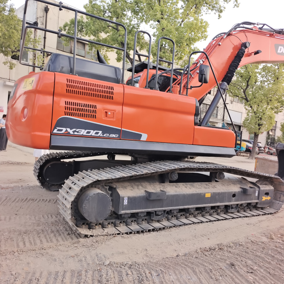 DOOSAN DX300 DX340 DX225 - Bager goseničar: slika 2 DOOSAN DX300 DX340 DX225 - Bager goseničar: slika 2