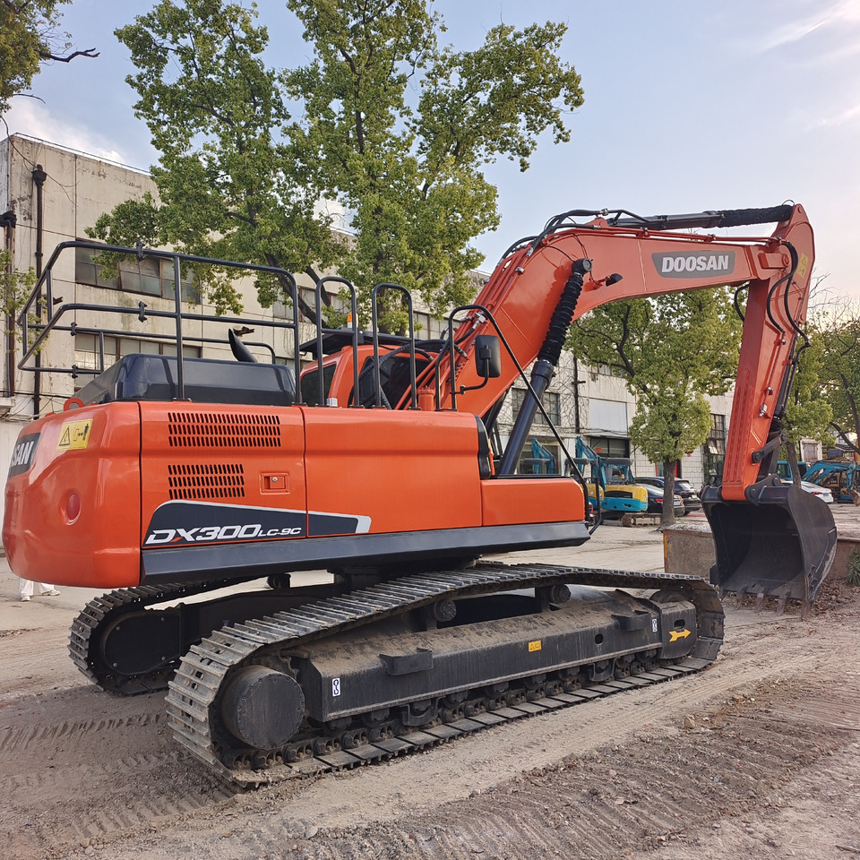 DOOSAN DX300LC-9C DX300LCA - Bager goseničar: slika 1 DOOSAN DX300LC-9C DX300LCA - Bager goseničar: slika 1