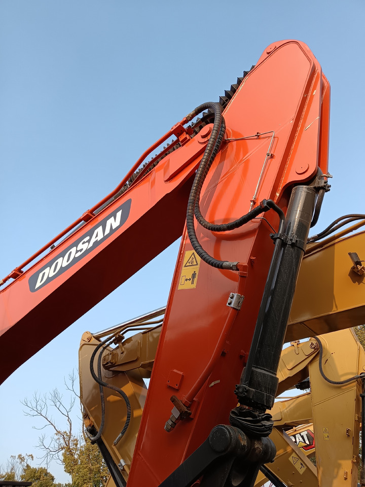 DOOSAN DX340LC-9C DX340LCA - Bager goseničar: slika 2 DOOSAN DX340LC-9C DX340LCA - Bager goseničar: slika 2