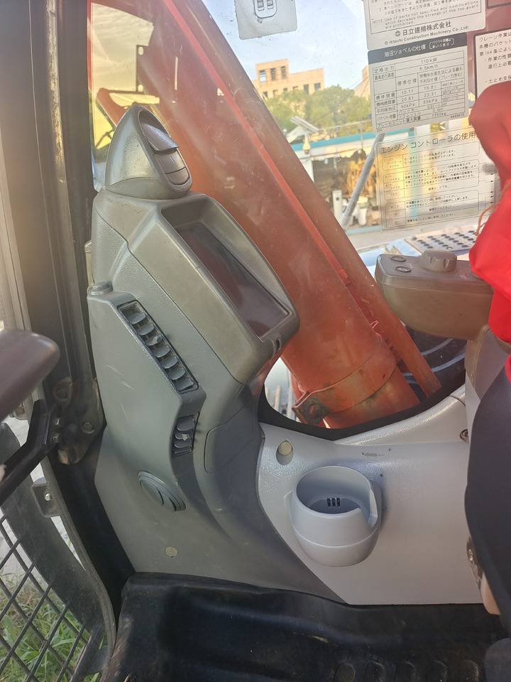 HITACHI ZX350H-5G - Bager goseničar: slika 4 HITACHI ZX350H-5G - Bager goseničar: slika 4