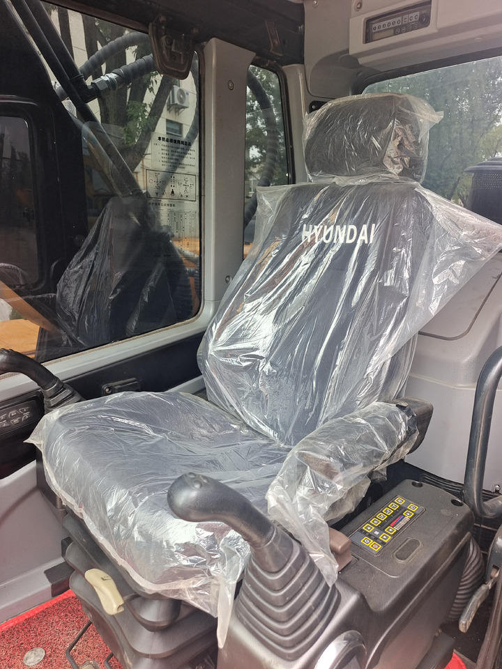 HYUNDAI 220-9S - Bager goseničar: slika 3 HYUNDAI 220-9S - Bager goseničar: slika 3