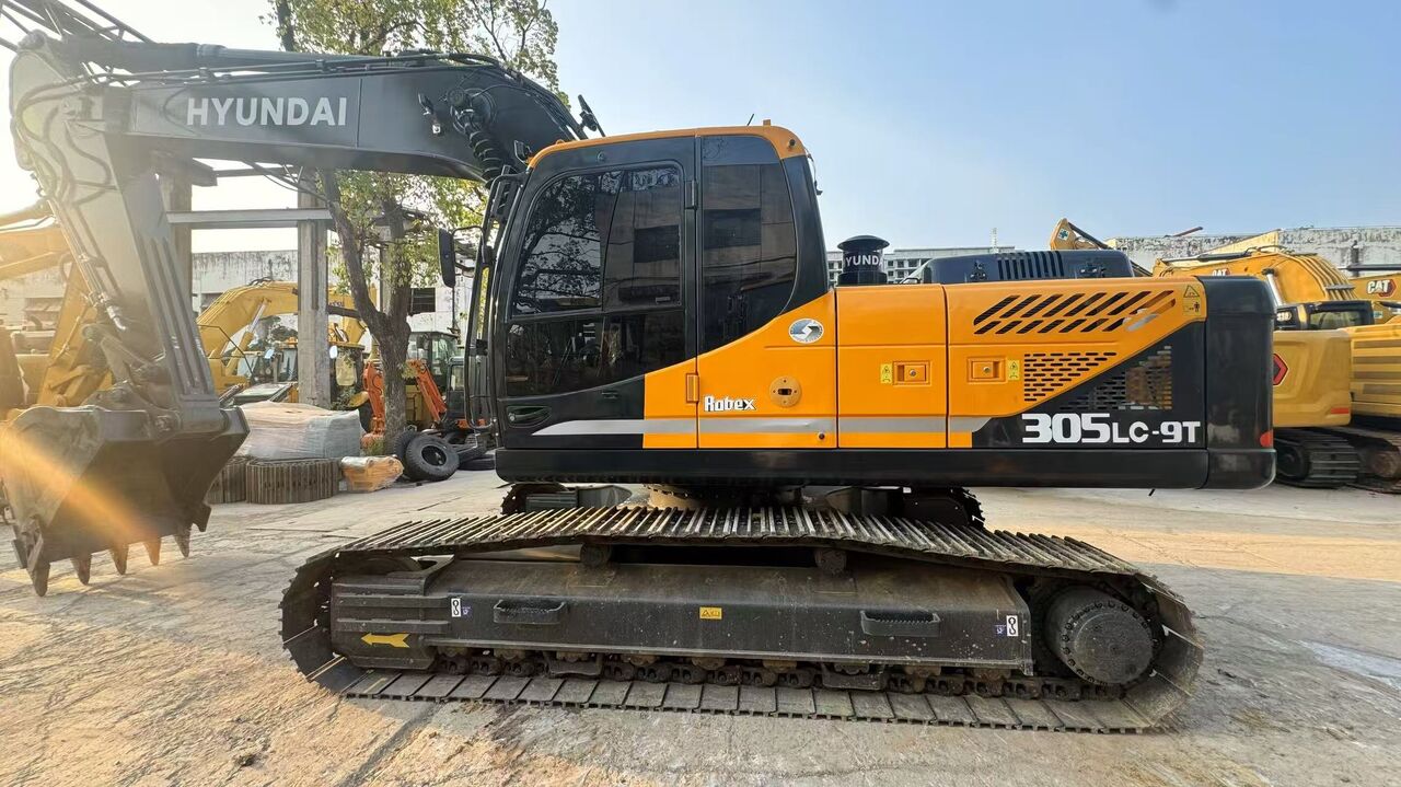 HYUNDAI R305 - Bager goseničar: slika 1 HYUNDAI R305 - Bager goseničar: slika 1