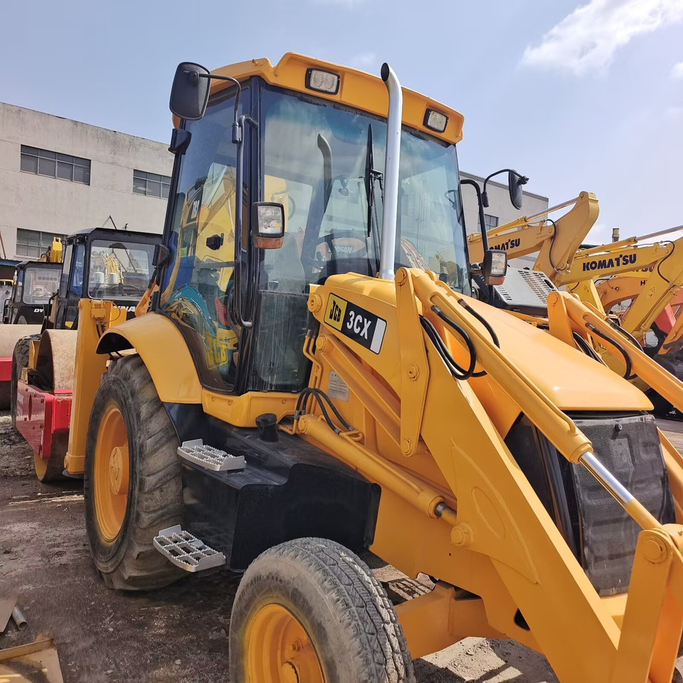 JCB 3CX - Bager nakladalec: slika 4 JCB 3CX - Bager nakladalec: slika 4