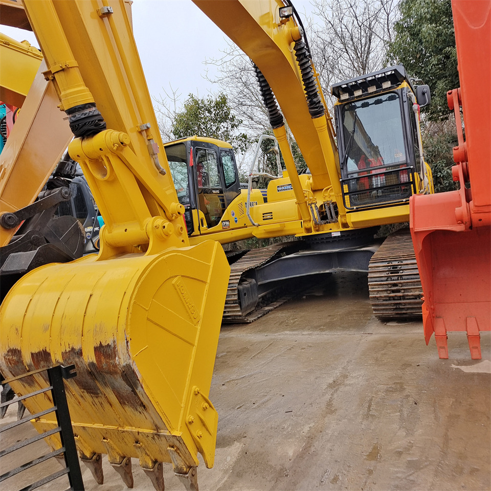 KOMATSU PC 210 LC - 8 - Bager goseničar: slika 2 KOMATSU PC 210 LC - 8 - Bager goseničar: slika 2