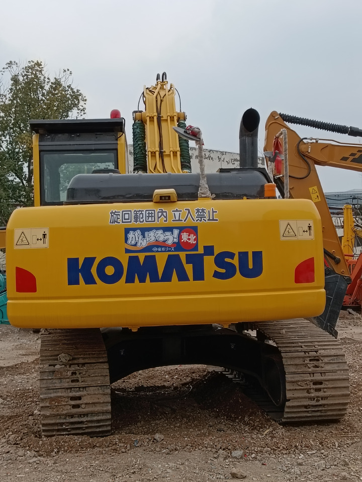 KOMATSU PC200-8 N1 - Bager goseničar: slika 2 KOMATSU PC200-8 N1 - Bager goseničar: slika 2