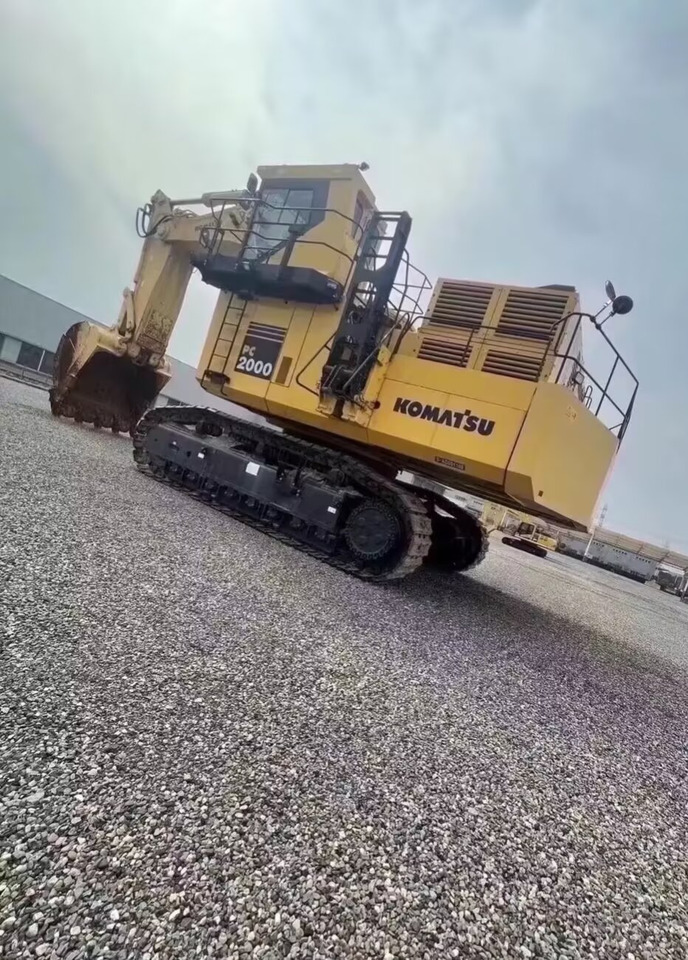 KOMATSU PC2000-8 PC 2000 - 8 Mining Crawler Excavator - Rudarski stroji: slika 4 KOMATSU PC2000-8 PC 2000 - 8 Mining Crawler Excavator - Rudarski stroji: slika 4