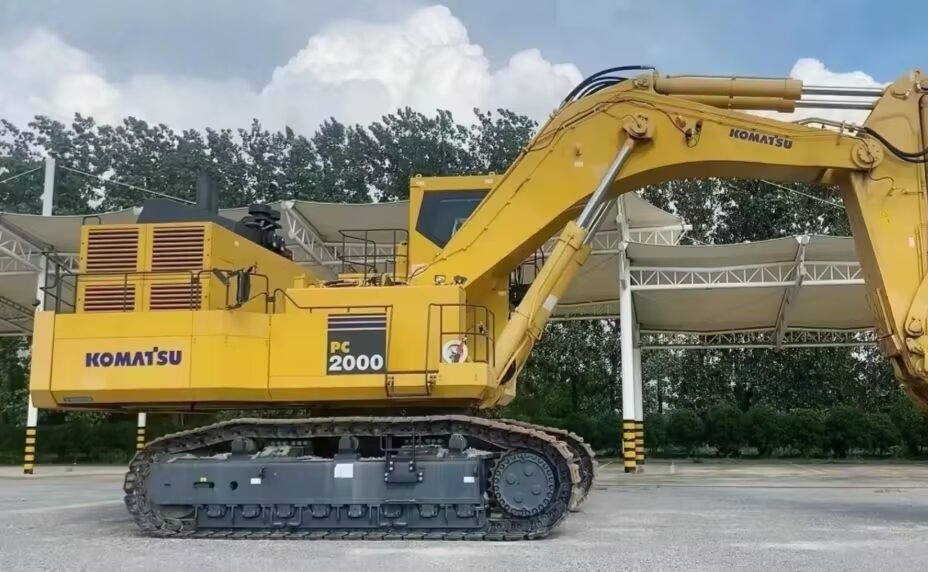 KOMATSU PC2000-8 PC 2000 - 8 Mining Crawler Excavator - Rudarski stroji: slika 1 KOMATSU PC2000-8 PC 2000 - 8 Mining Crawler Excavator - Rudarski stroji: slika 1
