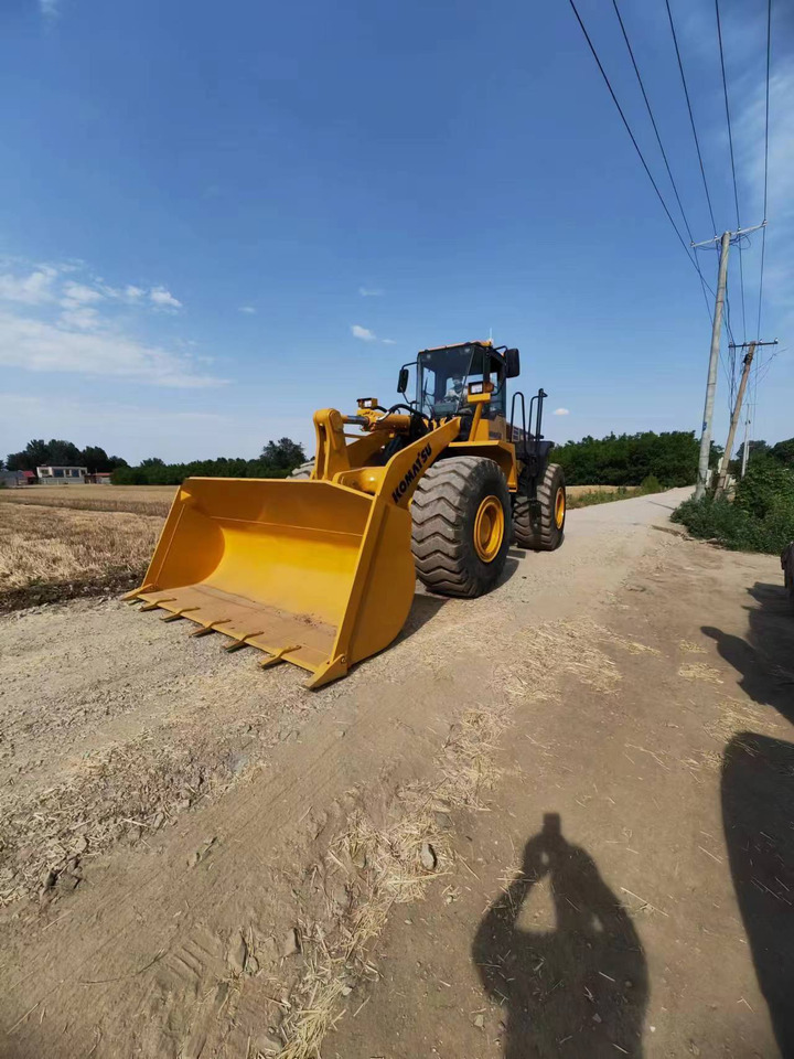 KOMATSU WA 470 - 3 - Kolesni nakladalec: slika 4 KOMATSU WA 470 - 3 - Kolesni nakladalec: slika 4