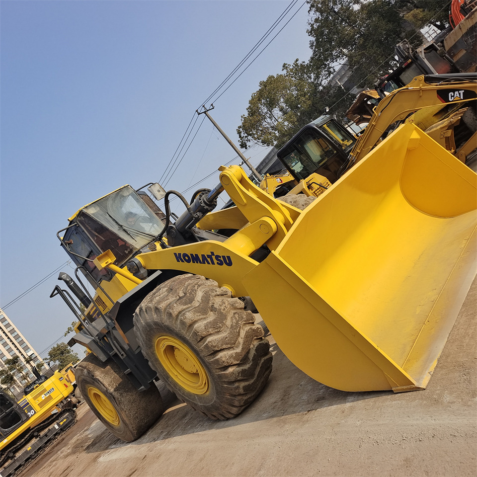 KOMATSU WA470 - Kolesni nakladalec: slika 1 KOMATSU WA470 - Kolesni nakladalec: slika 1