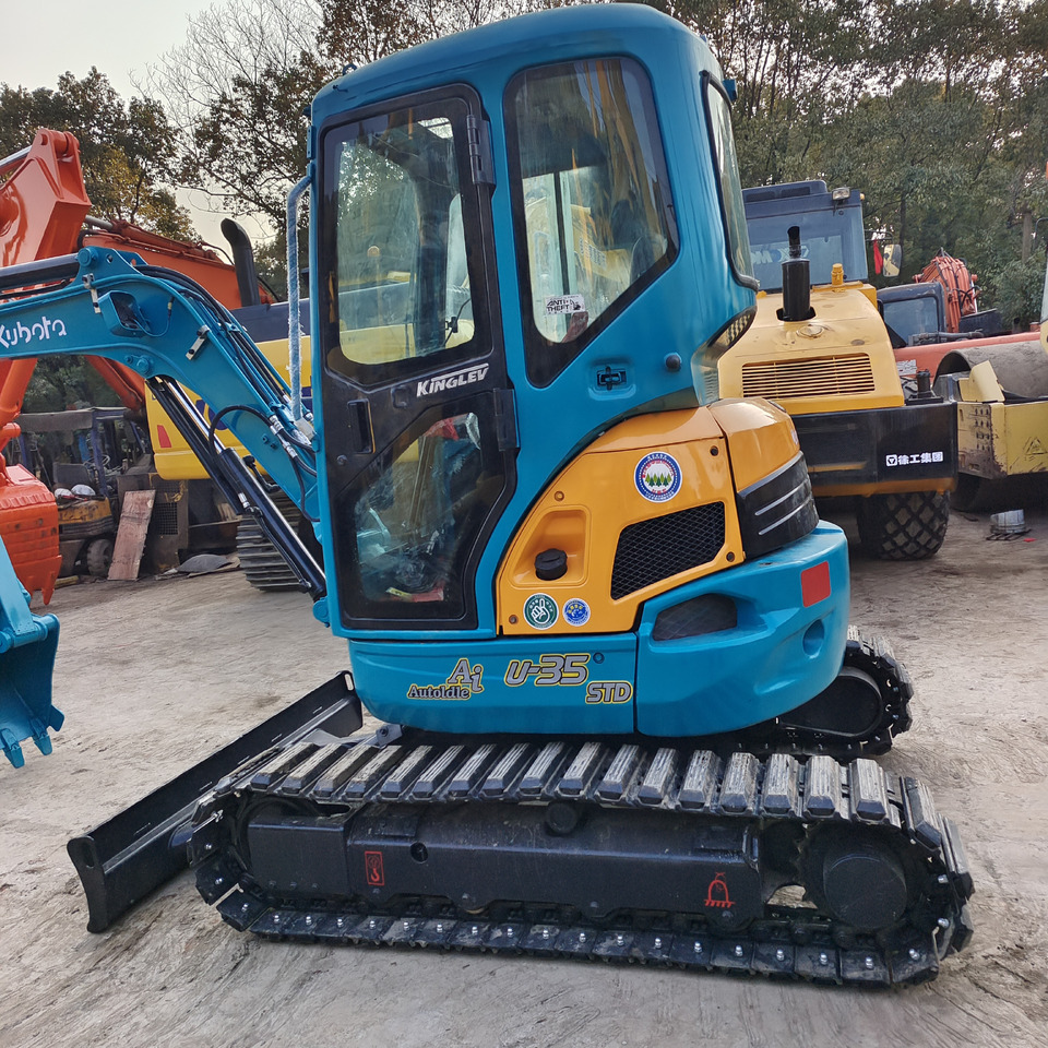 KUBOTA U35 - Mini bager: slika 1 KUBOTA U35 - Mini bager: slika 1