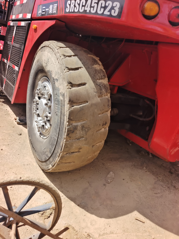 SANY SRSC45C23 45 TON - Dosežni viličar: slika 5 SANY SRSC45C23 45 TON - Dosežni viličar: slika 5