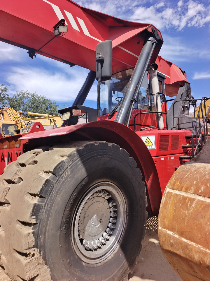 SANY SRSC45C23 45 TON - Dosežni viličar: slika 4 SANY SRSC45C23 45 TON - Dosežni viličar: slika 4