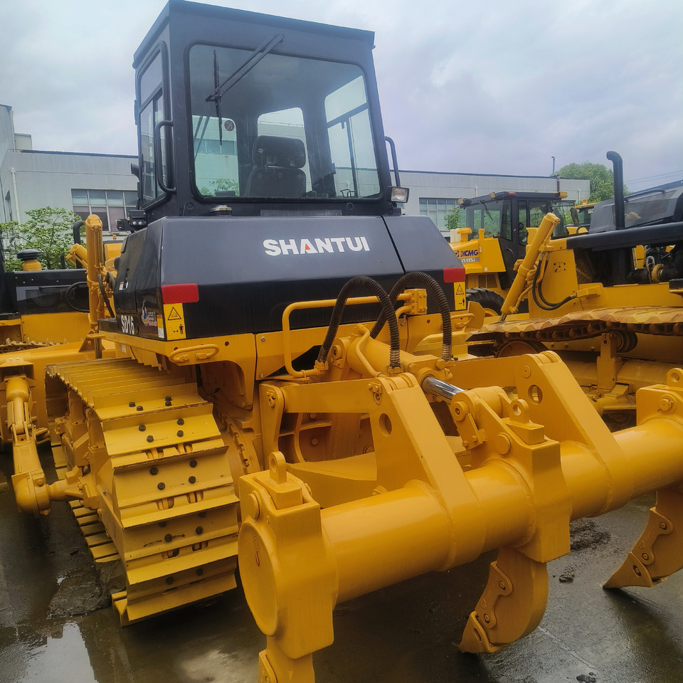 SHANTUI SD16 SD 16 WITH RIPPER Shantui sd22 sd32 - Buldožer: slika 1 SHANTUI SD16 SD 16 WITH RIPPER Shantui sd22 sd32 - Buldožer: slika 1